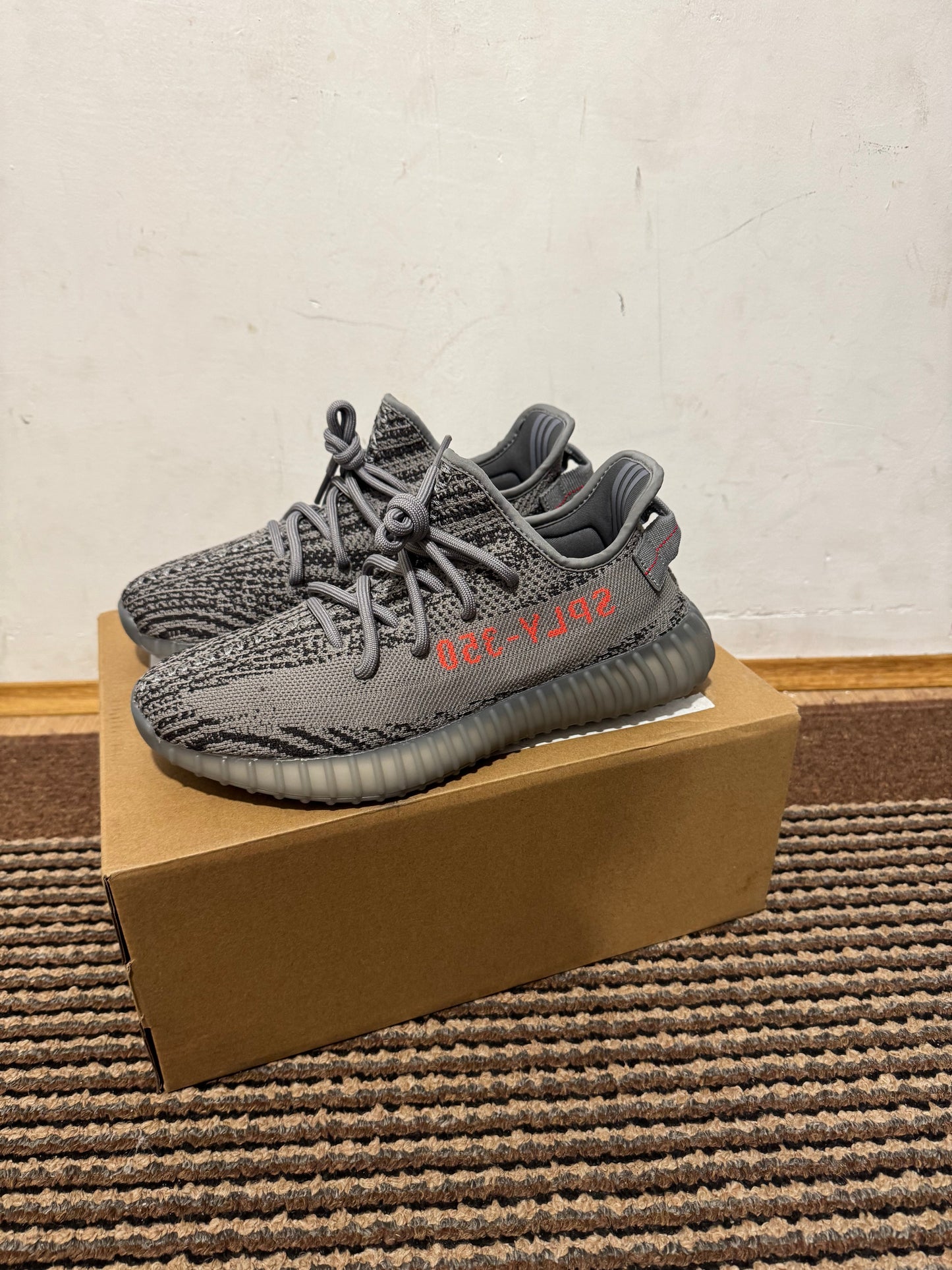 Yeezy 350 Beluga 2.0 Broj 39(Odmah Dostupno)