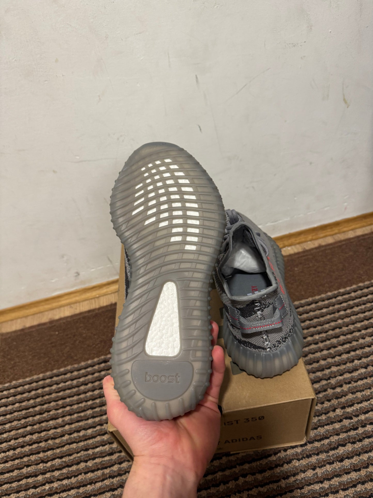 Yeezy 350 Beluga 2.0 Broj 39(Odmah Dostupno)