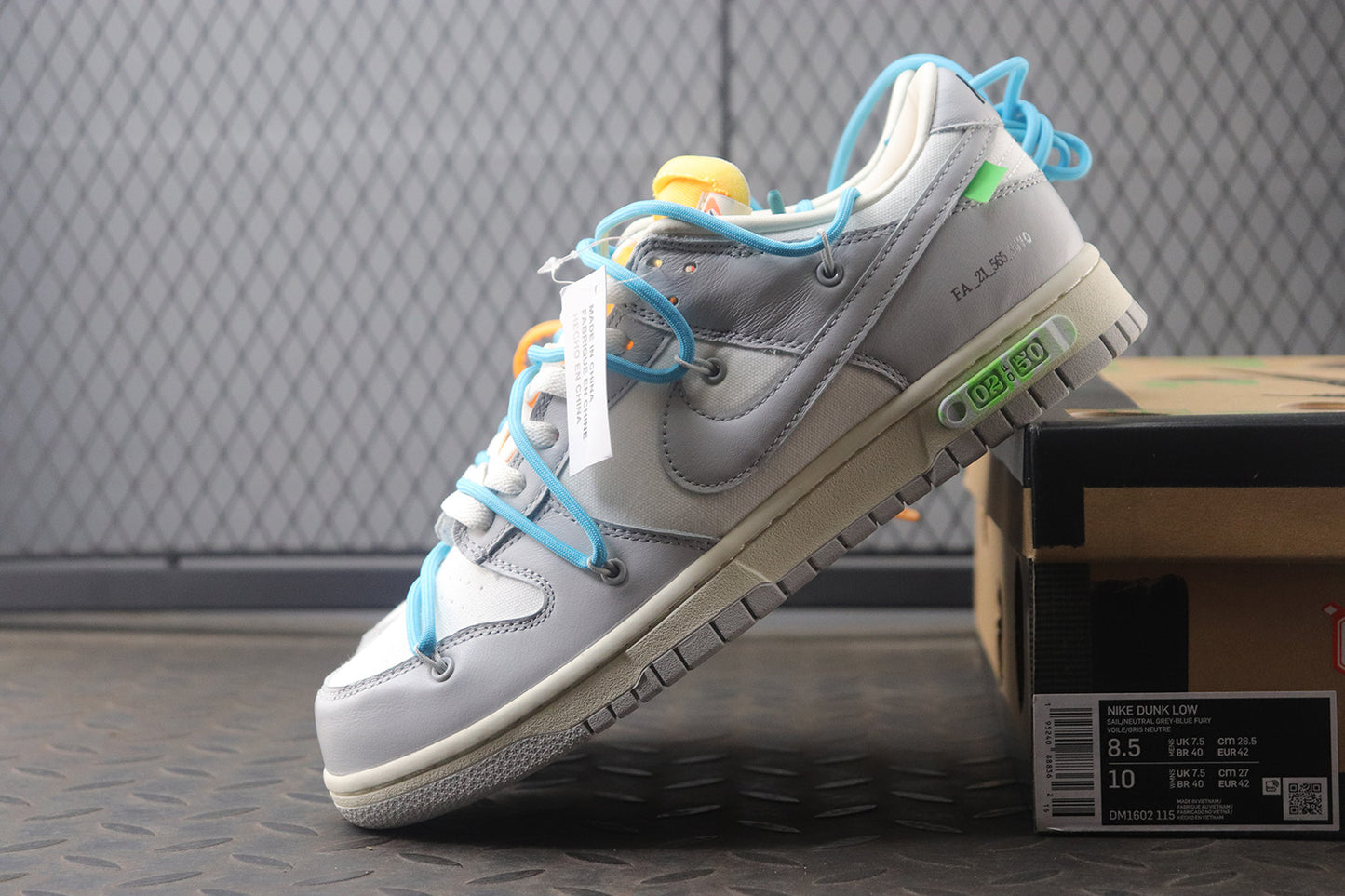 Off white dunk low lot 2