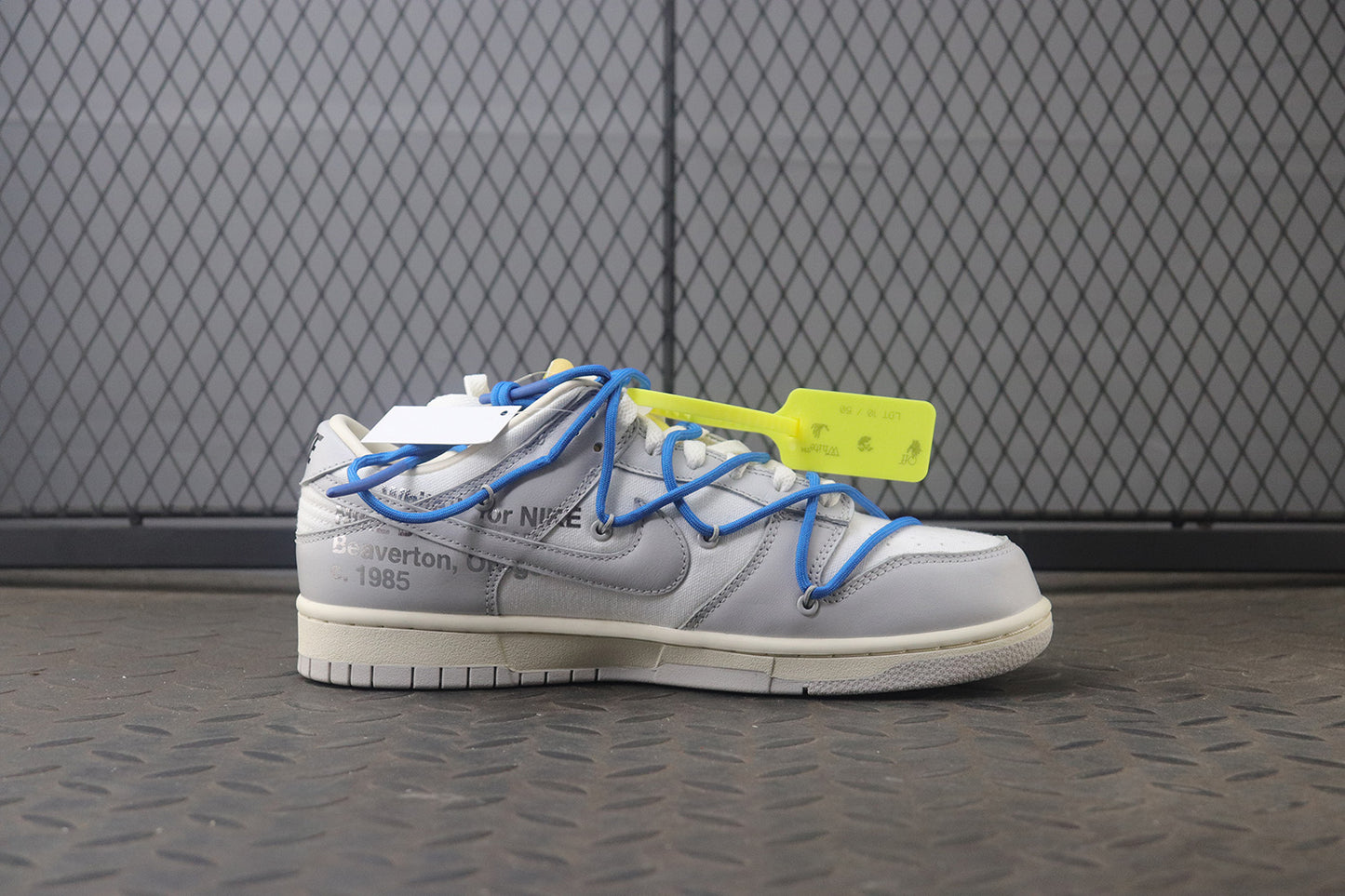 Off white dunk low lot 10