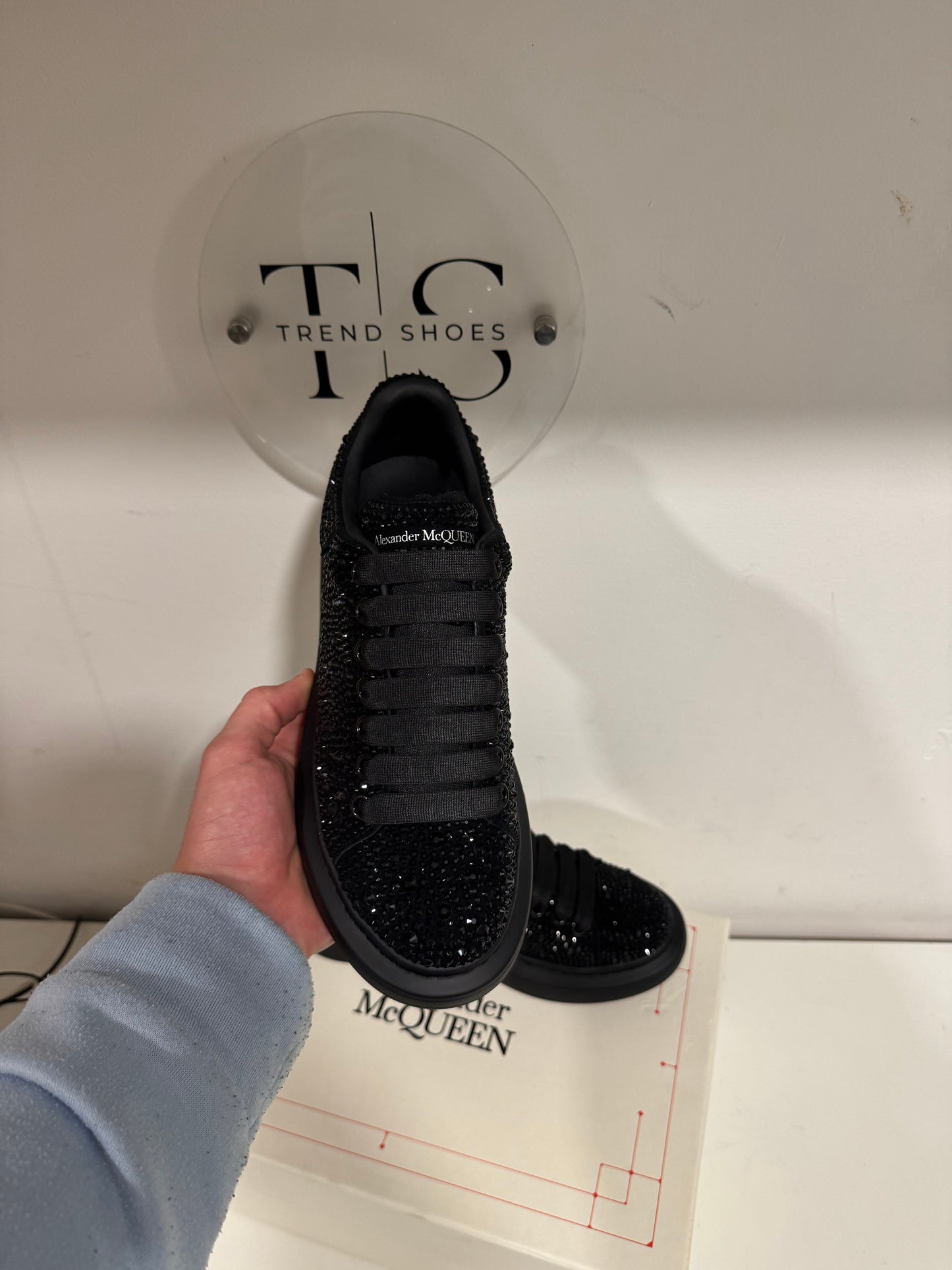 (Odmah Dostupno)Alexander McQueen Broj 38,39,43