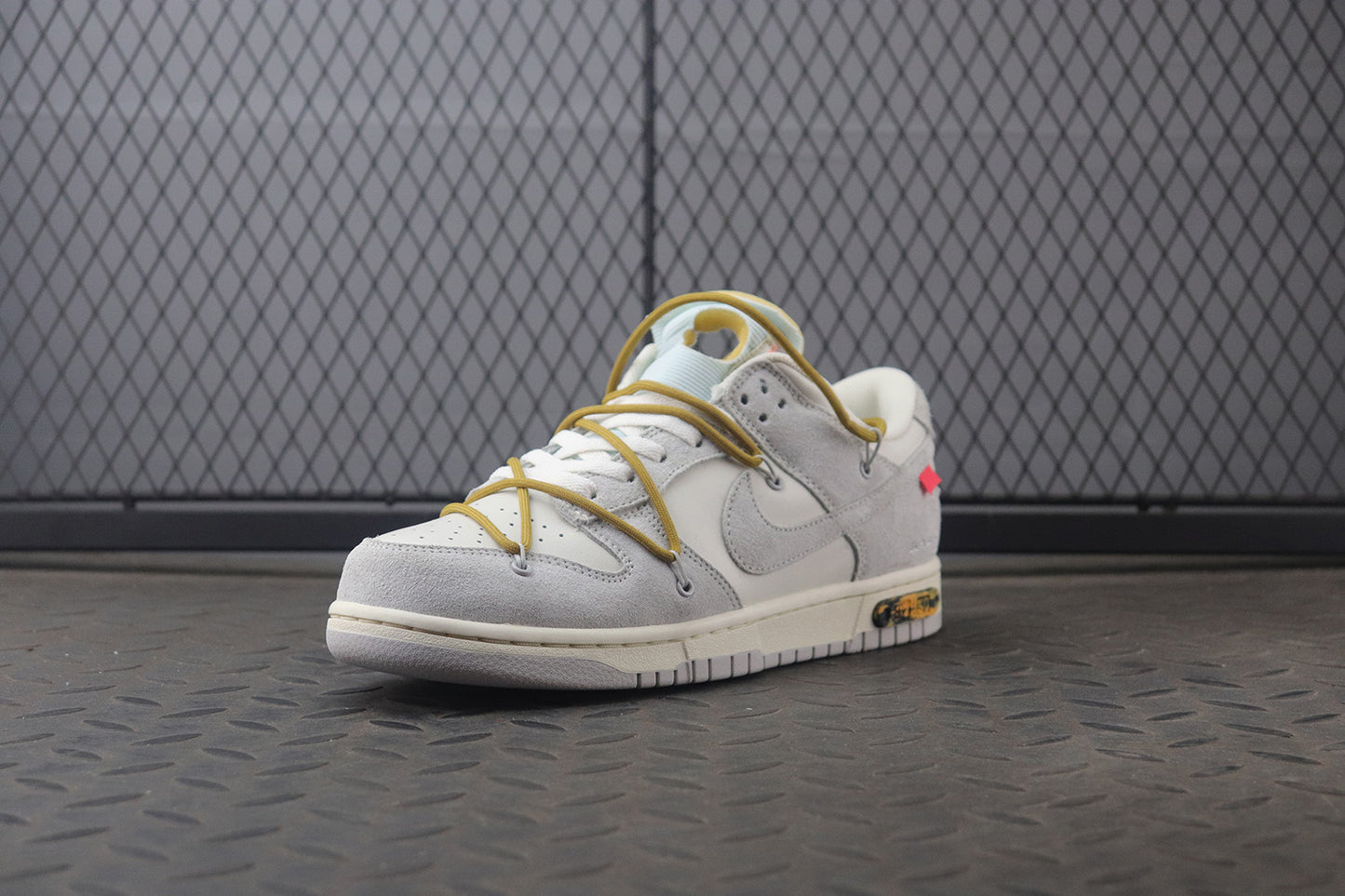 Off white dunk low lot 13