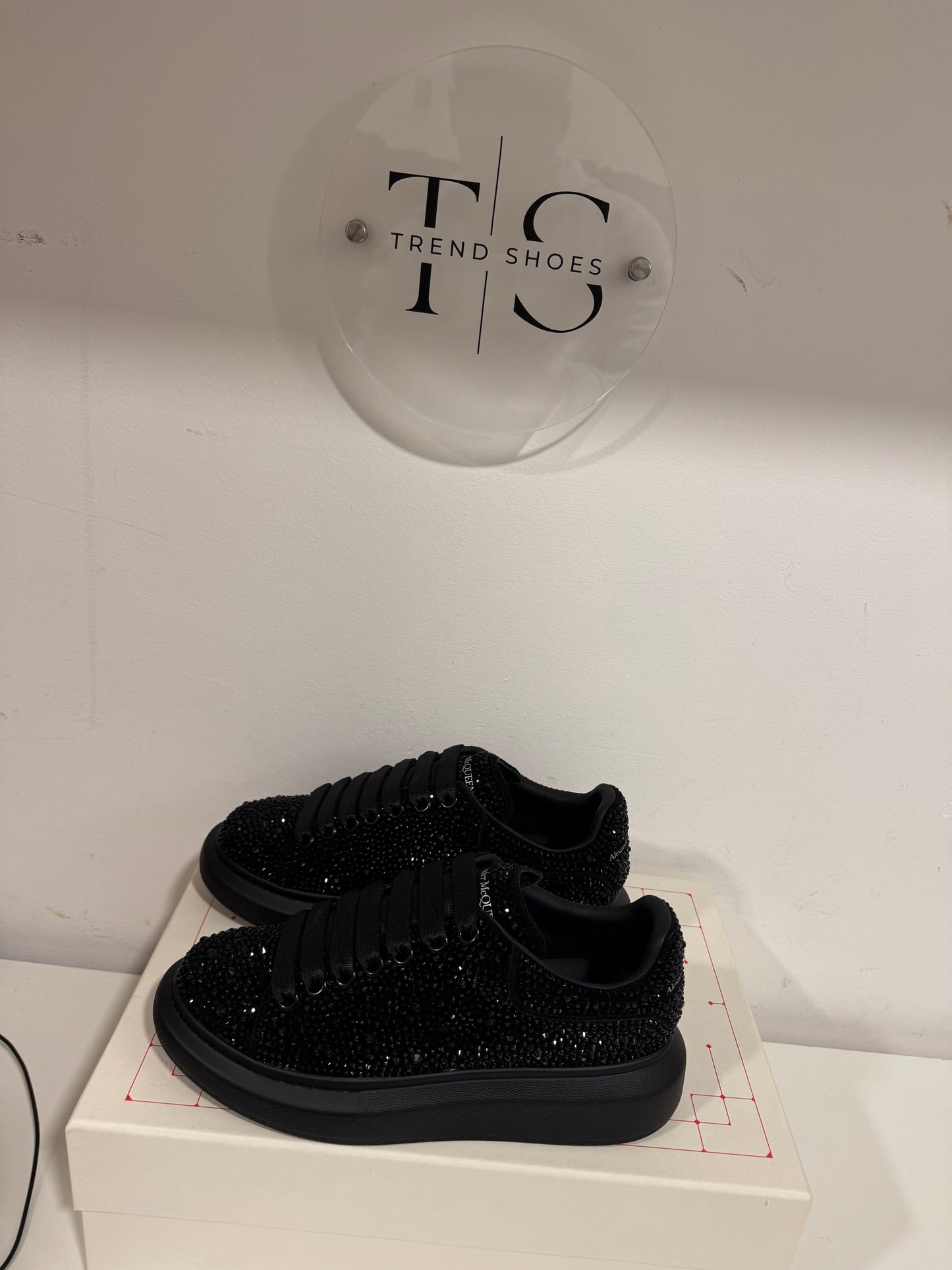 (Odmah Dostupno)Alexander McQueen Broj 38,39,43