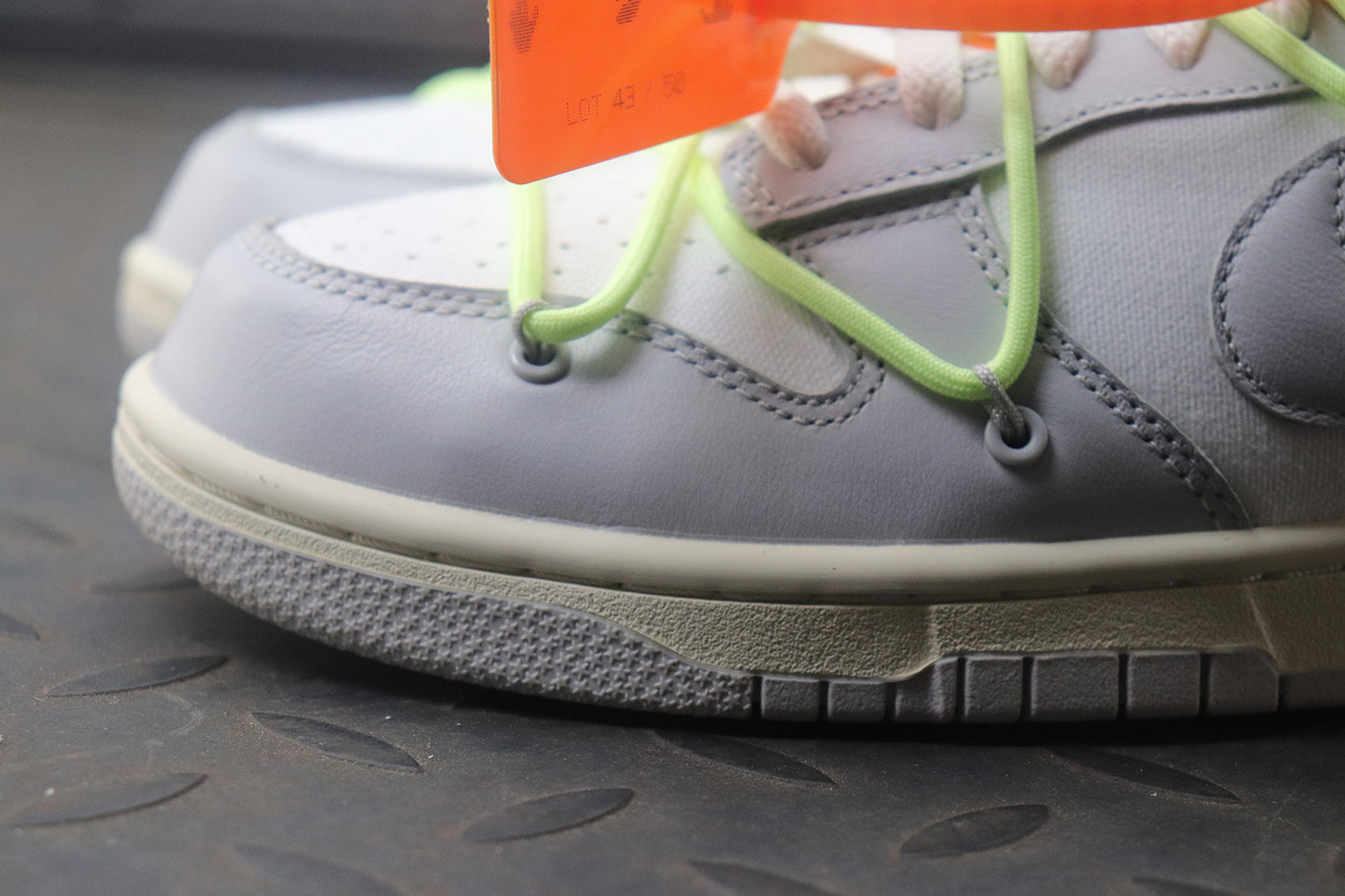 Off white dunk low lot 43