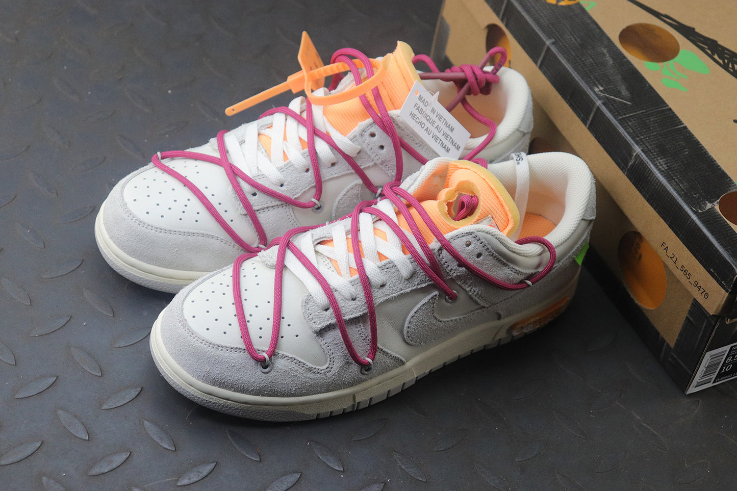 Off white dunk low lot 35