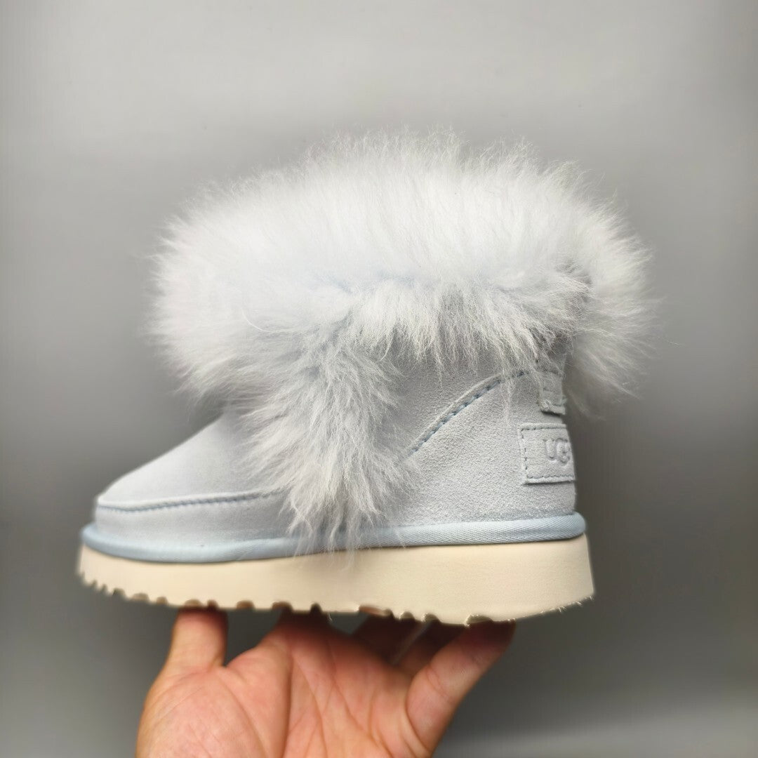 UGG