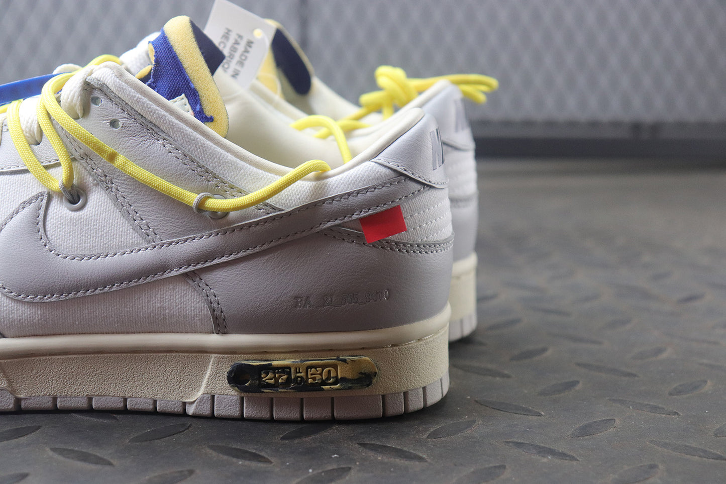 Off white dunk low lot 27