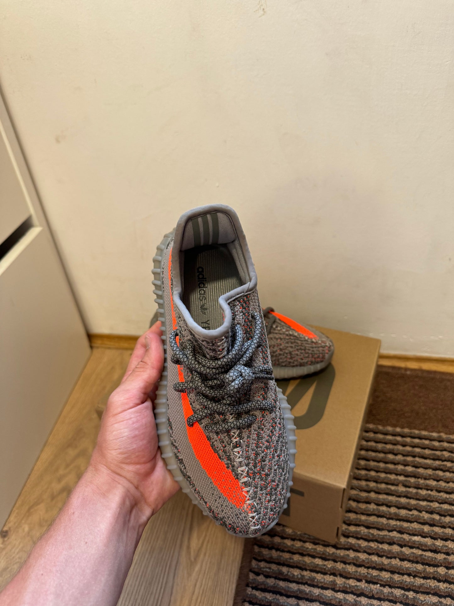 Yeezy 350 Beluga Broj 46(Odmah Dostupno)