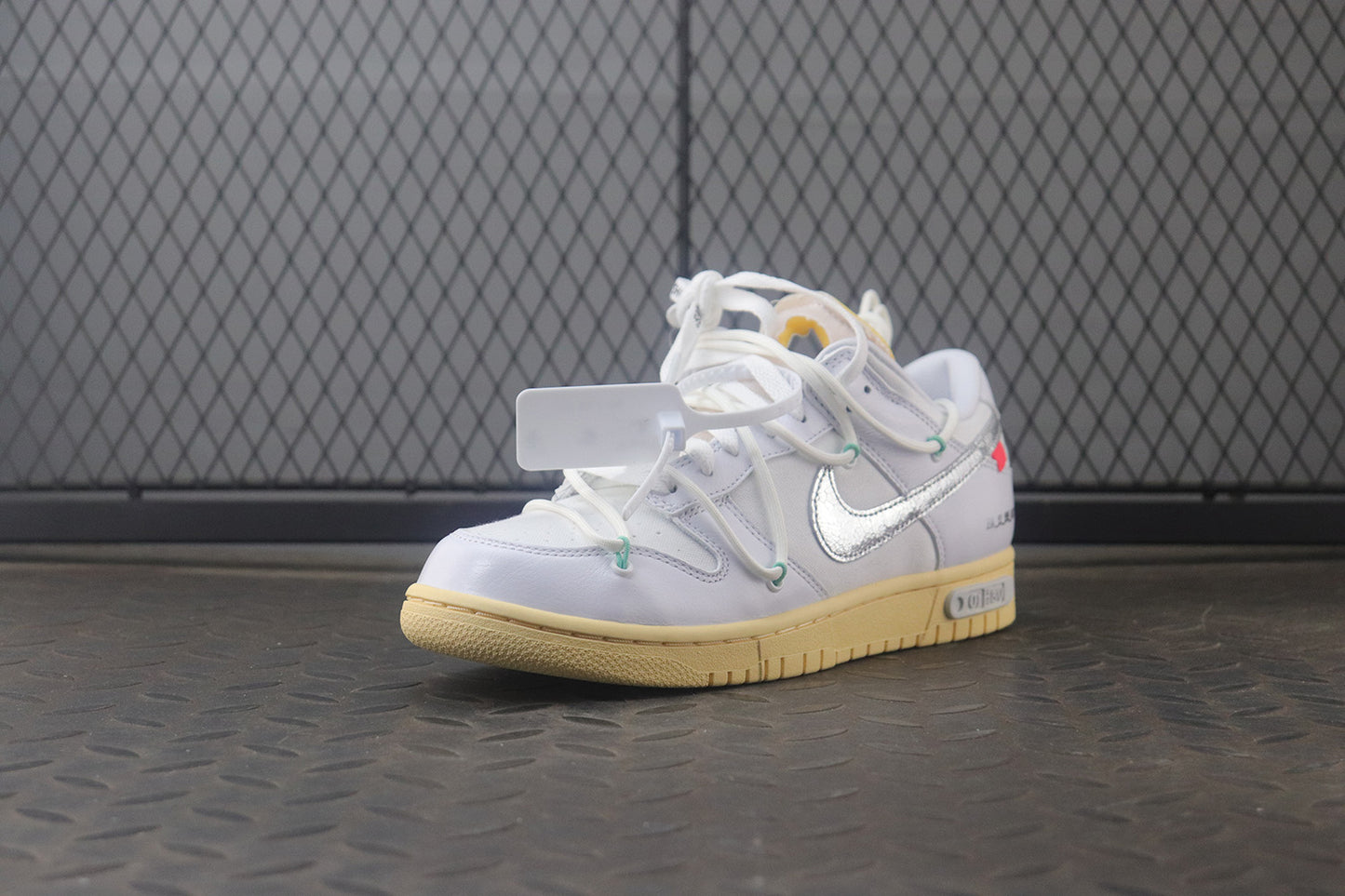 Off white dunk low lot 1