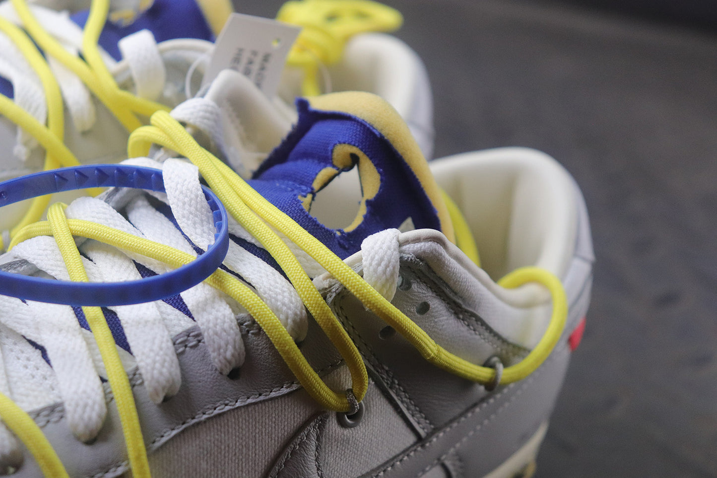 Off white dunk low lot 27