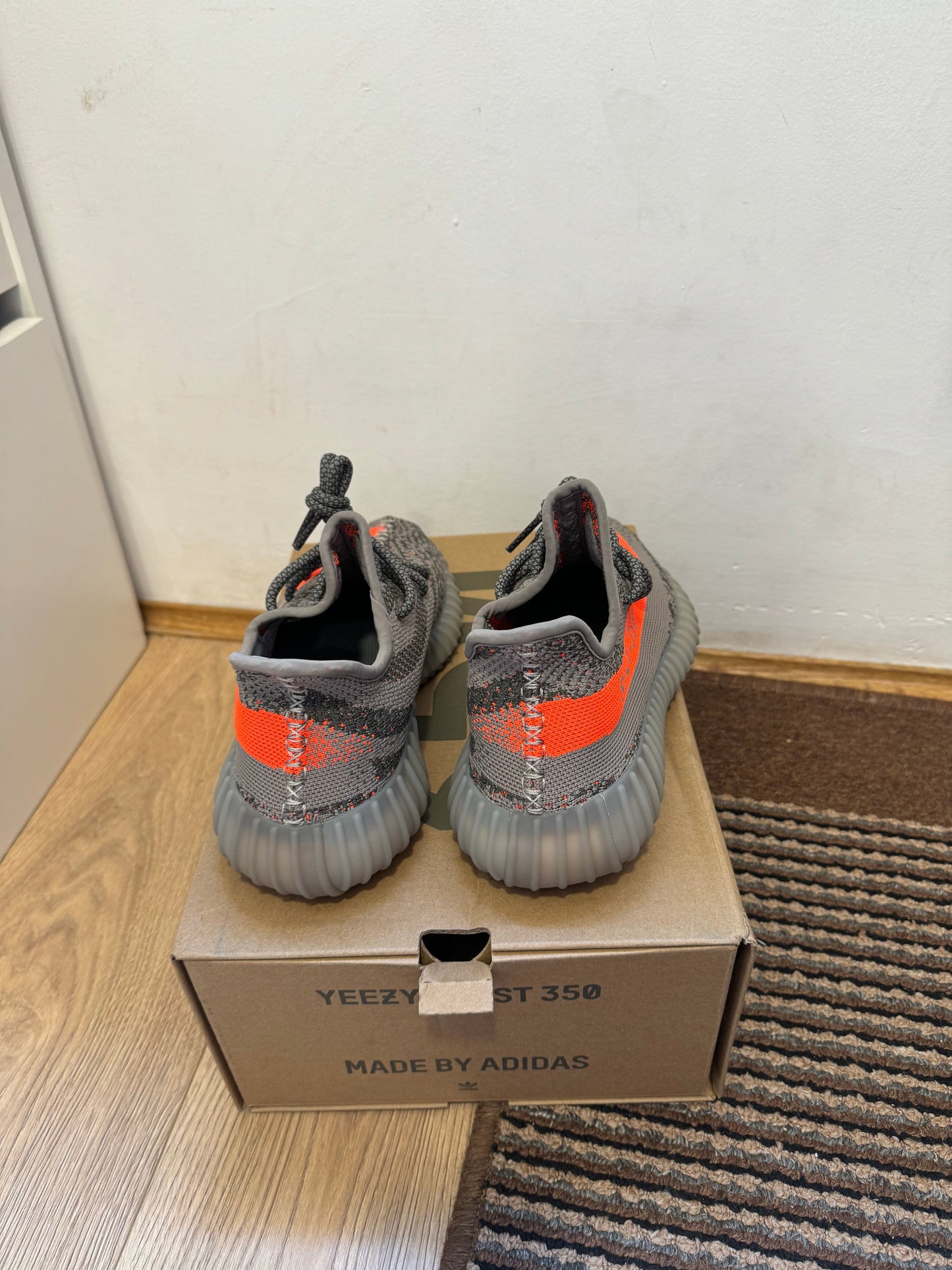 Yeezy 350 Beluga Broj 46(Odmah Dostupno)