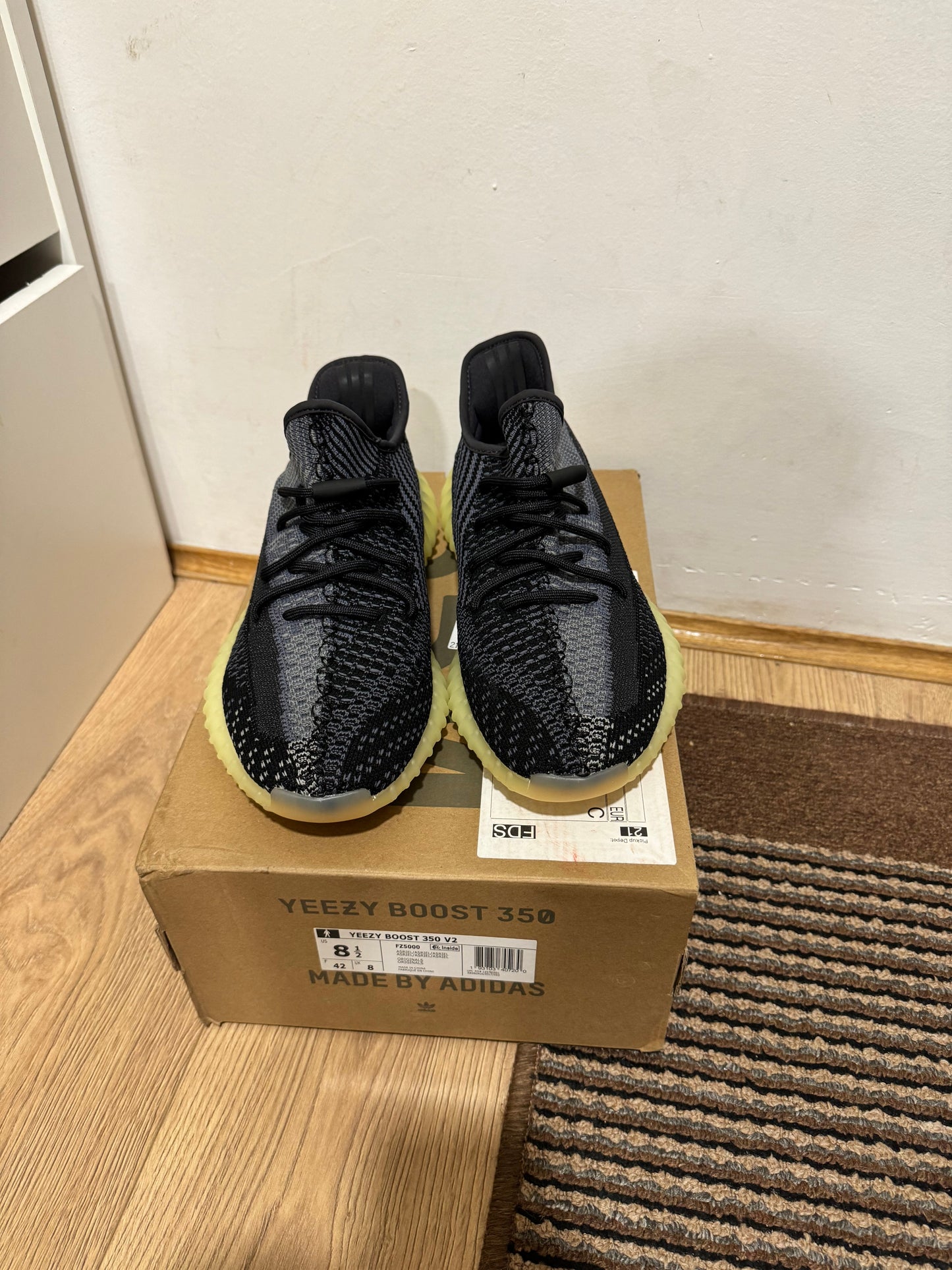 Yeezy 350 Asriel Broj 42,44 2/3(Odmah Dostupno)