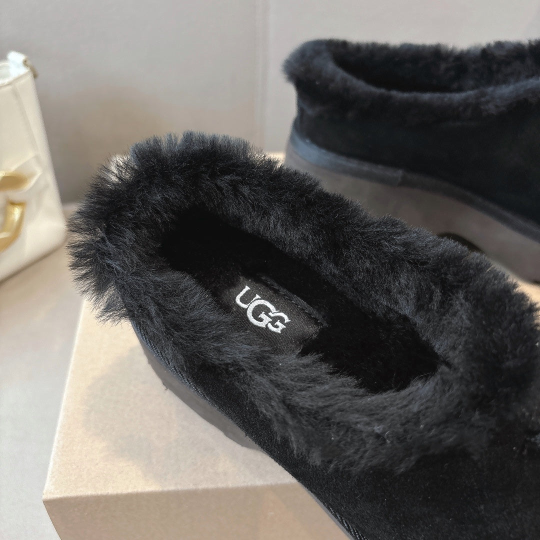 UGG