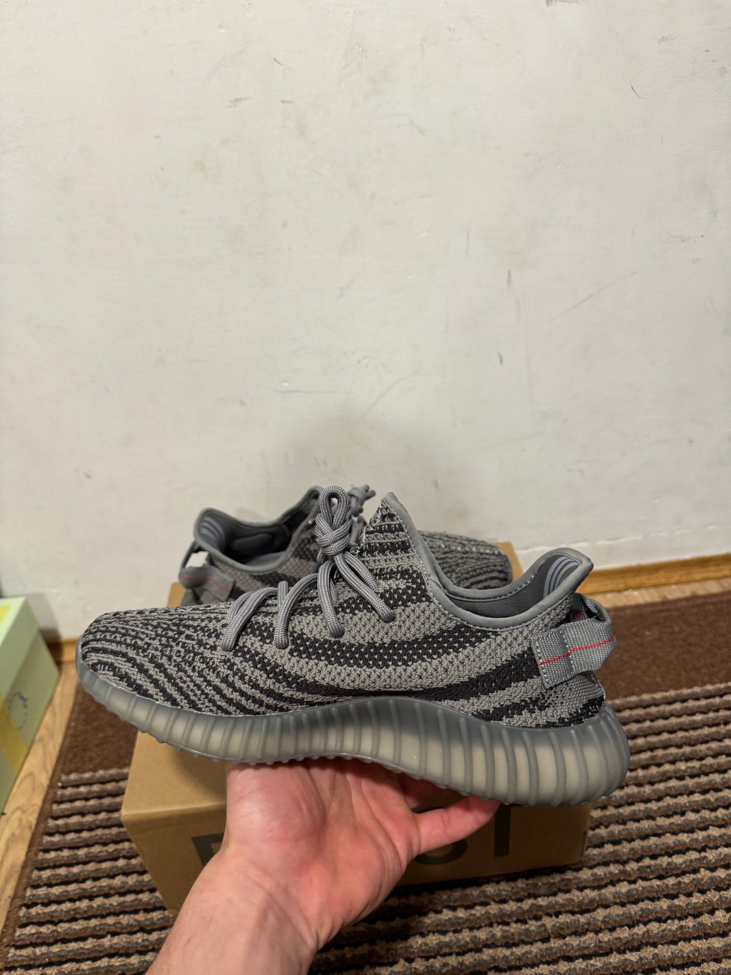 Yeezy 350 Beluga 2.0 Broj 39(Odmah Dostupno)