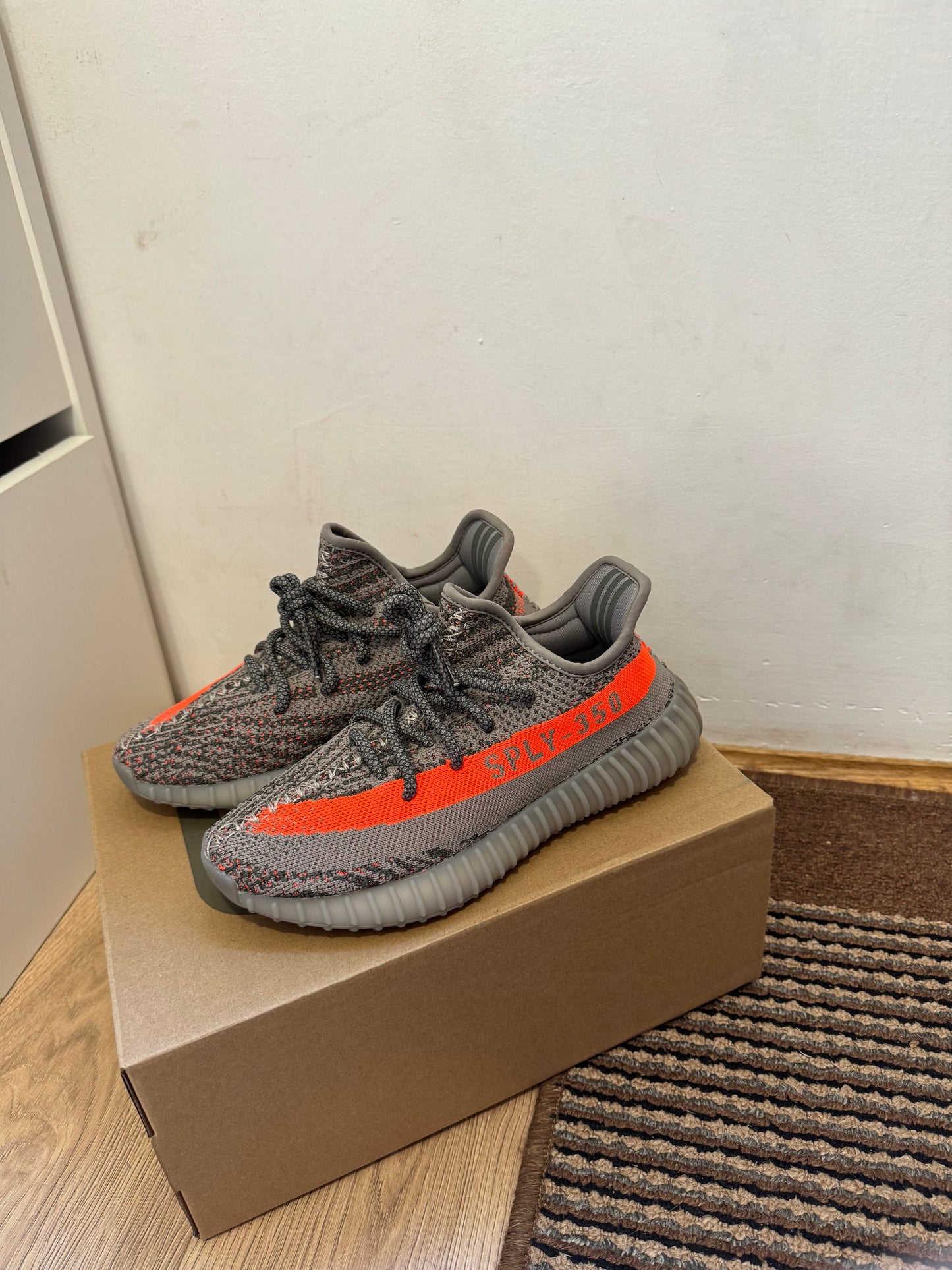 Yeezy 350 Beluga Broj 46(Odmah Dostupno)
