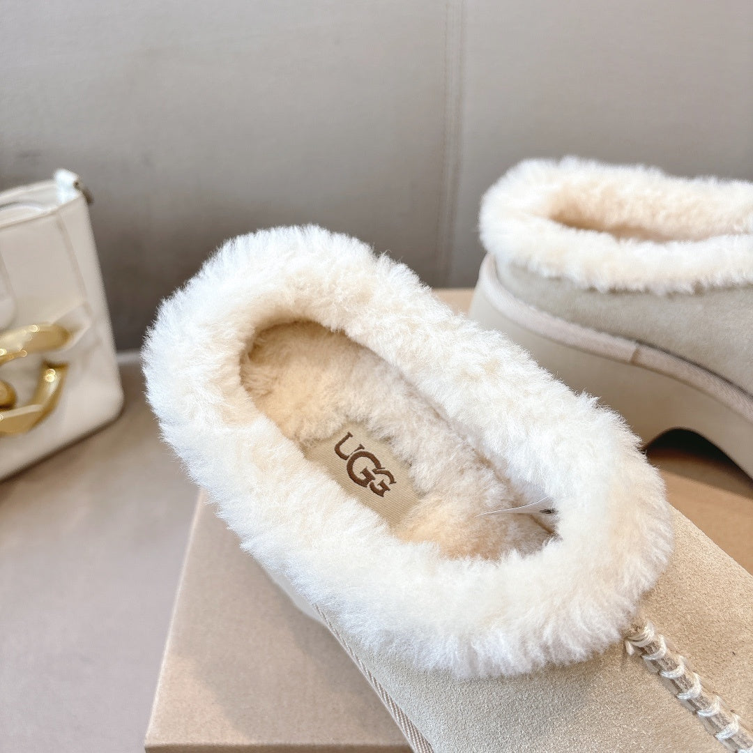 UGG