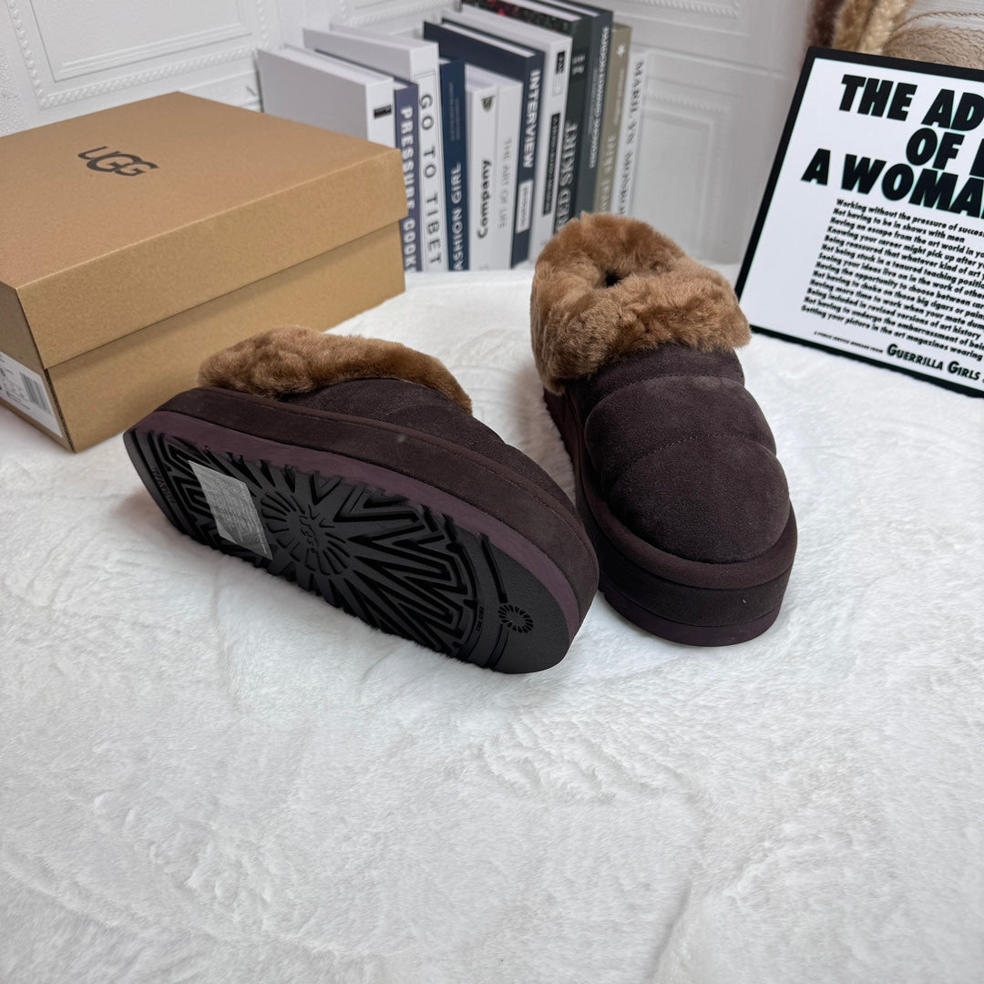 UGG