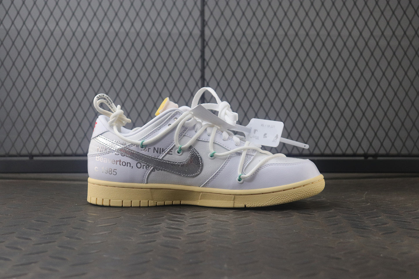 Off white dunk low lot 1