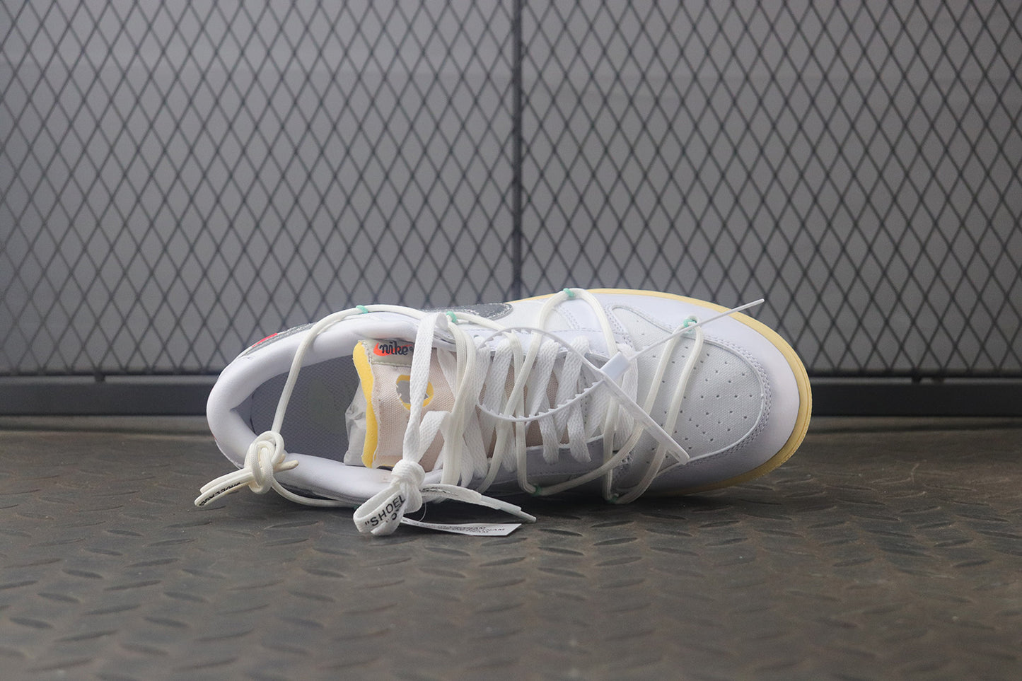 Off white dunk low lot 1
