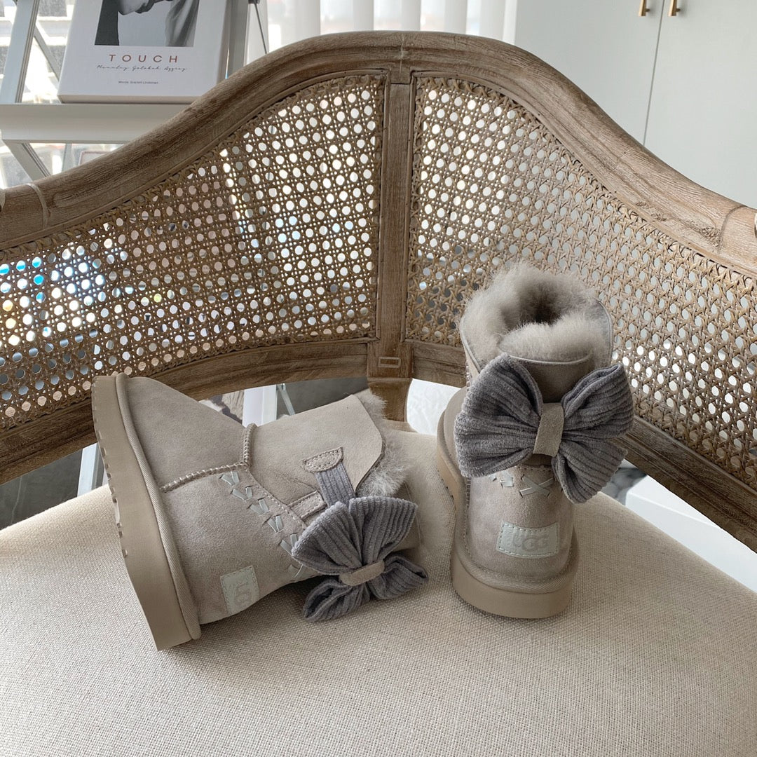 Ugg Bailey Bow