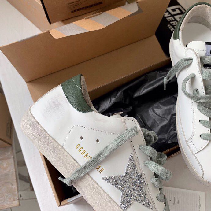Golden Goose