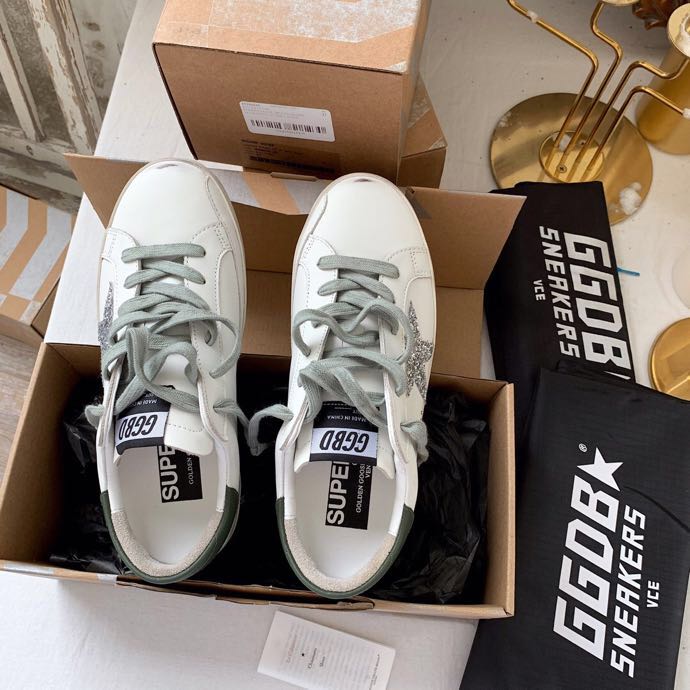 Golden Goose